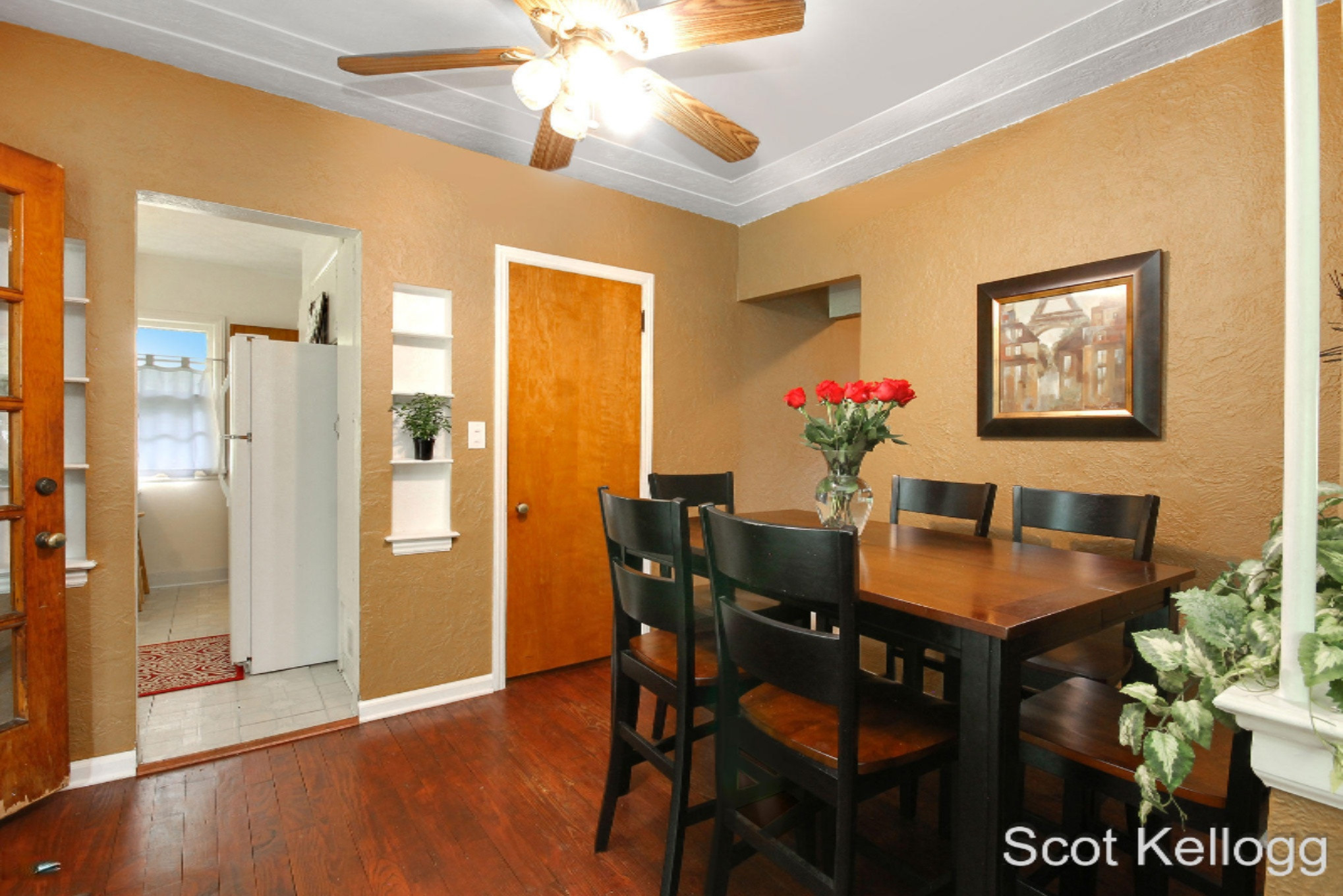 138 Manchester Road Southwest Grand Rapids, MI 49548 - Photo 12 of 37 IMG_3088_blended