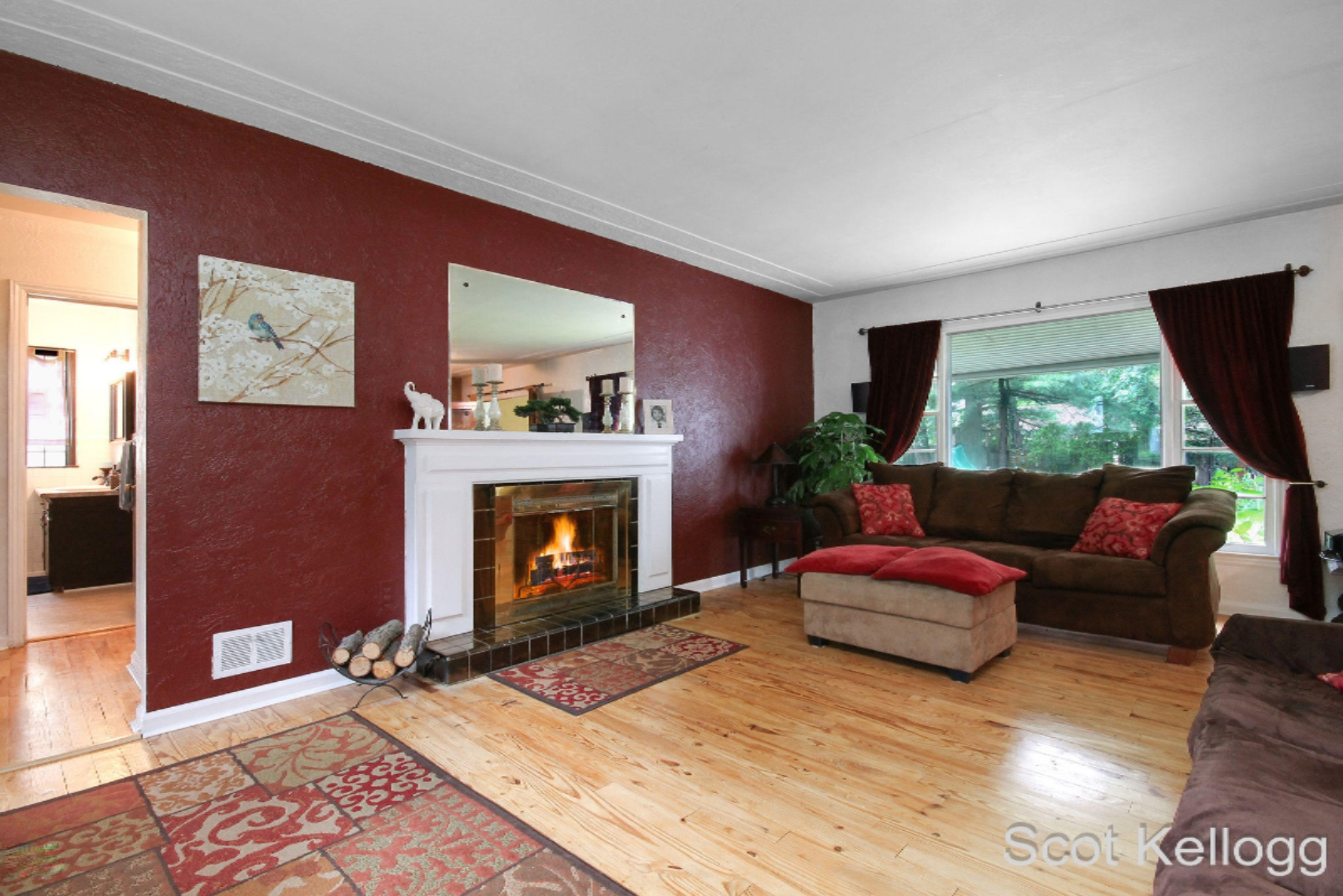 138 Manchester Road Southwest Grand Rapids, MI 49548 - Photo 6 of 37 IMG_3049_blended