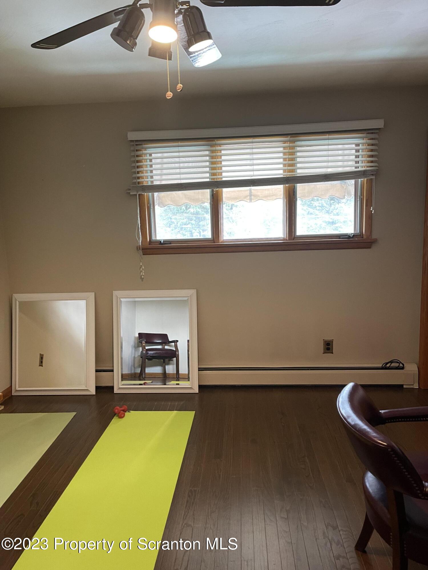 225 Main Street Olyphant, PA 18447 - Photo 41 of 60