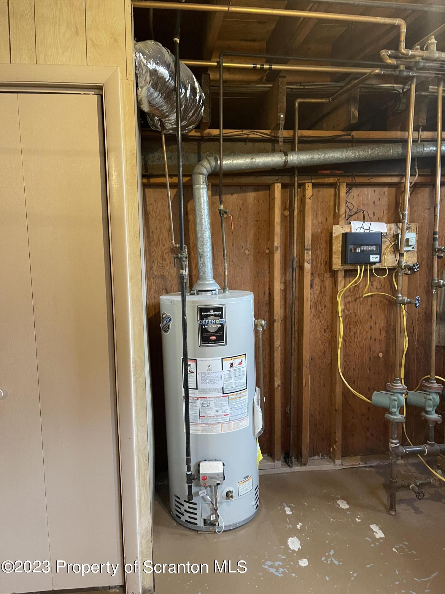 225 Main Street Olyphant, PA 18447 - Photo 57 of 60