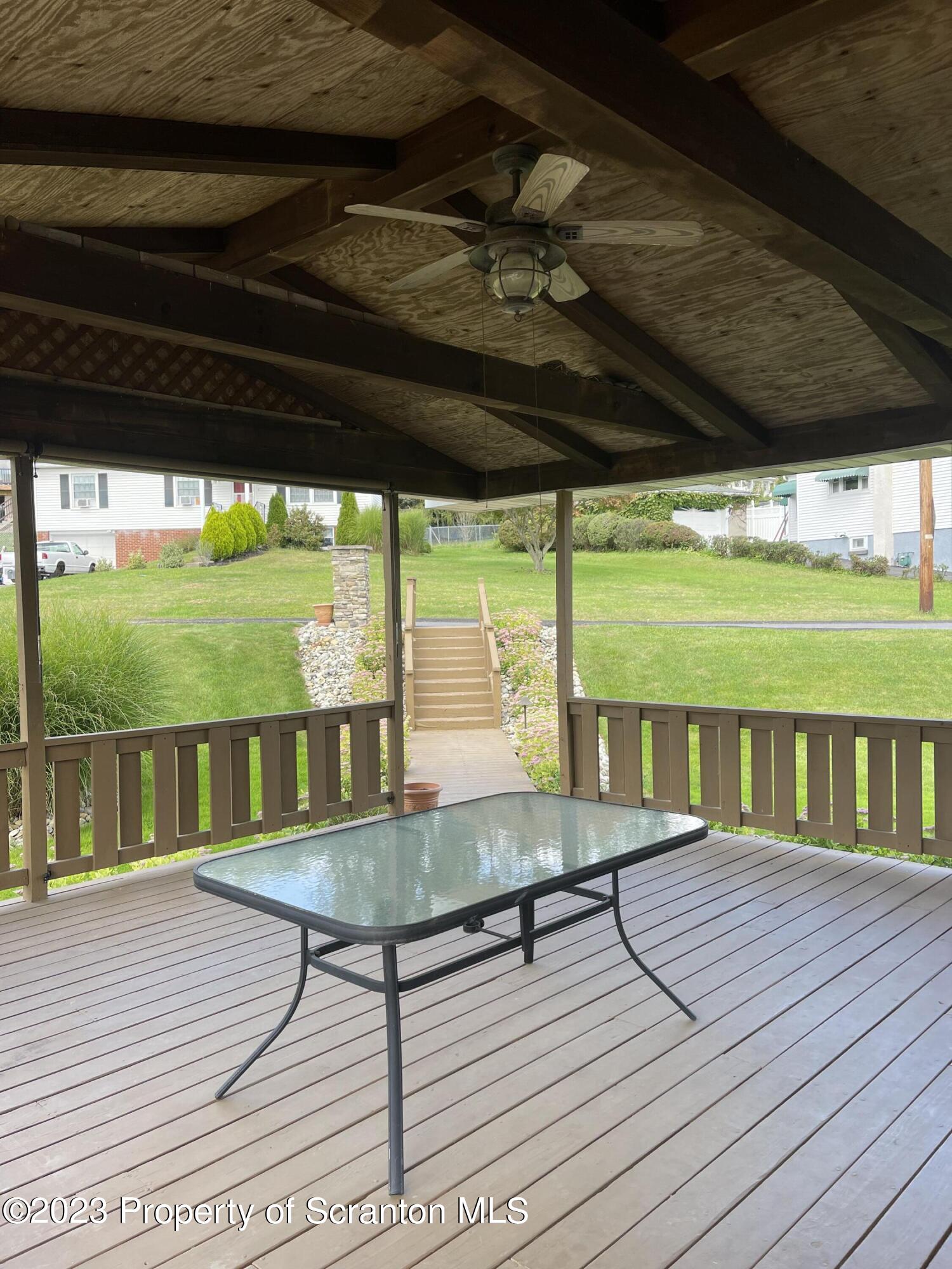 225 Main Street Olyphant, PA 18447 - Photo 10 of 60