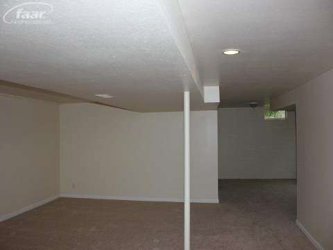 4333 North Webster Road Flushing, MI 48433 - Photo 7 of 30 20404878-6.JPG
