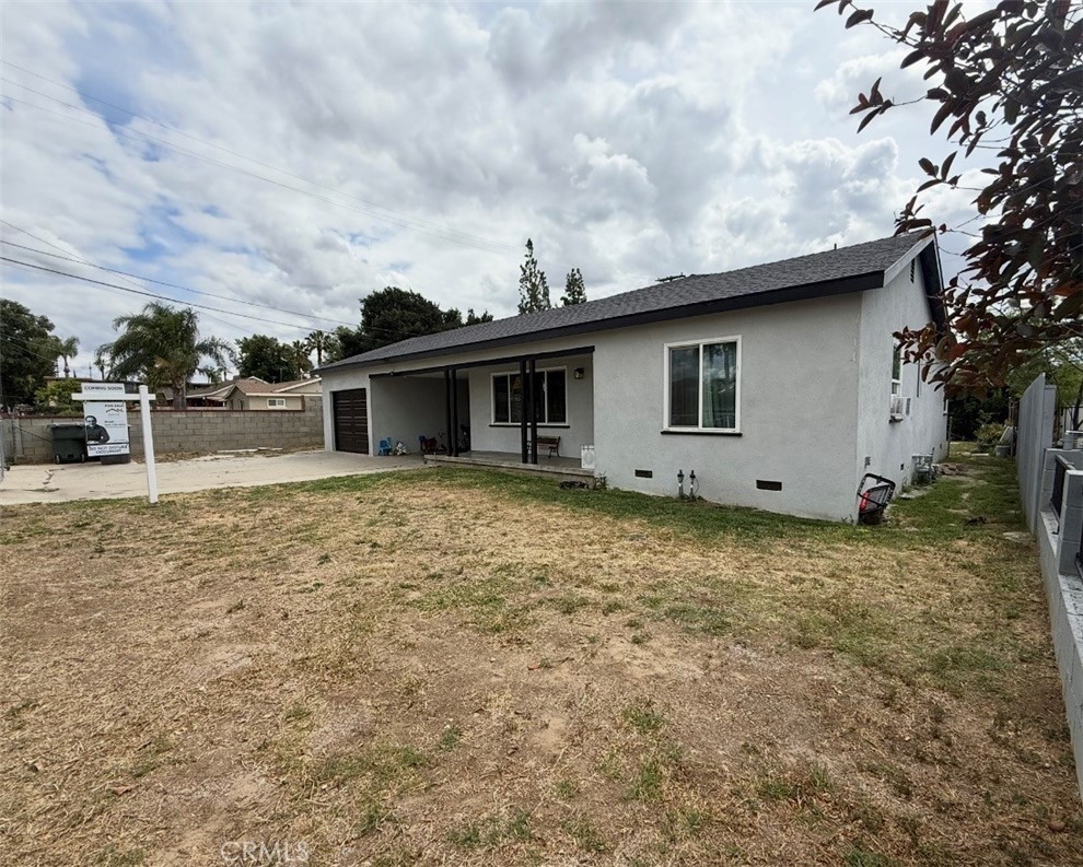 3904 Monroe Street Riverside, CA 92503 - Photo 3 of 22 a backyard of a house with table and chairs