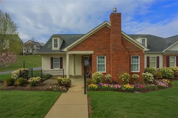 $499,000 | 2164 Isleworth Lane, Cranberry Township, PA 16066