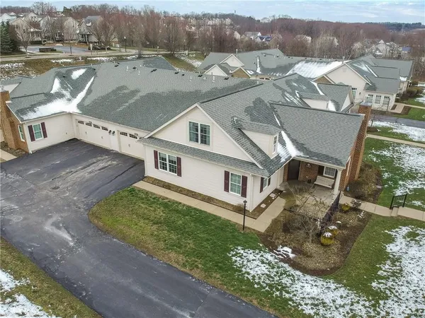$499,000 | 2164 Isleworth Lane, Cranberry Township, PA 16066