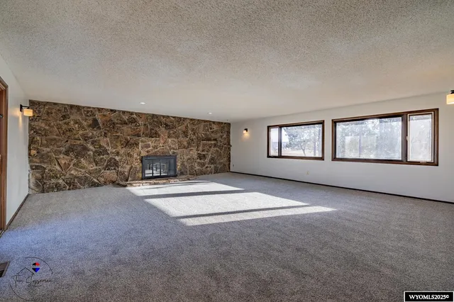 $535,000 | 578 Buckskin Road, Evansville, WY 82636