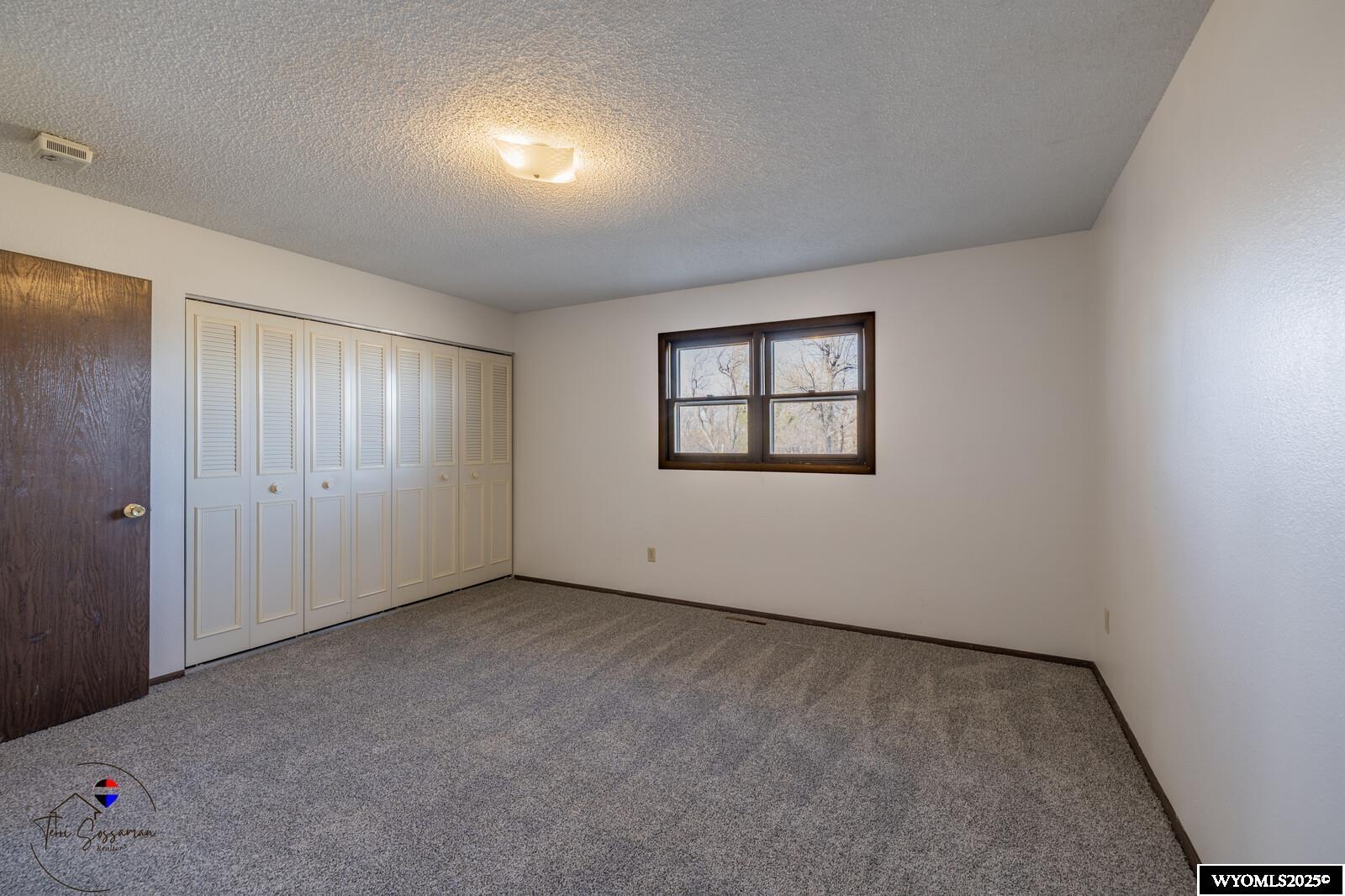 578 Buckskin Road Evansville, WY 82636 - Photo 18 of 43