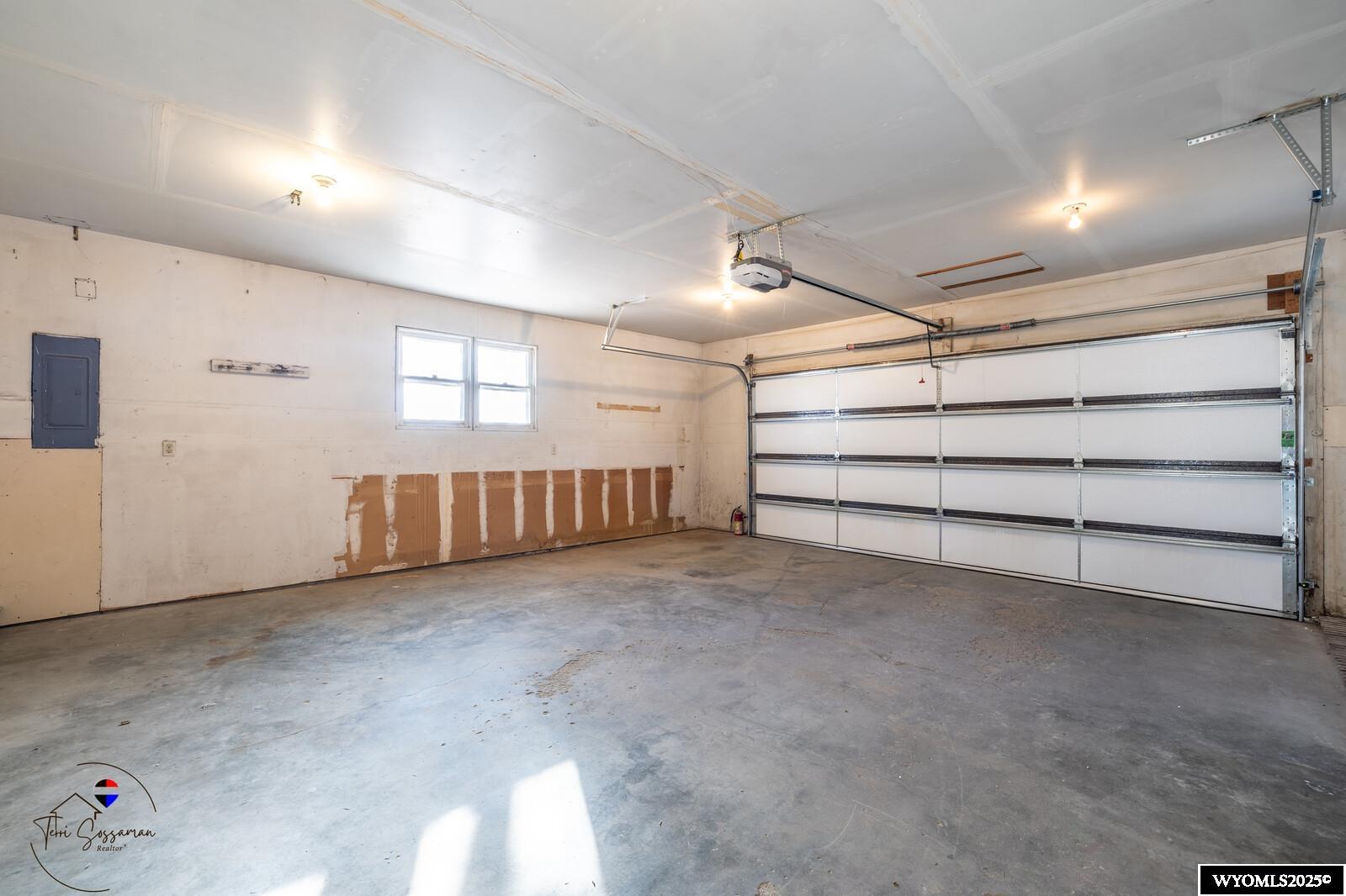 578 Buckskin Road Evansville, WY 82636 - Photo 25 of 43