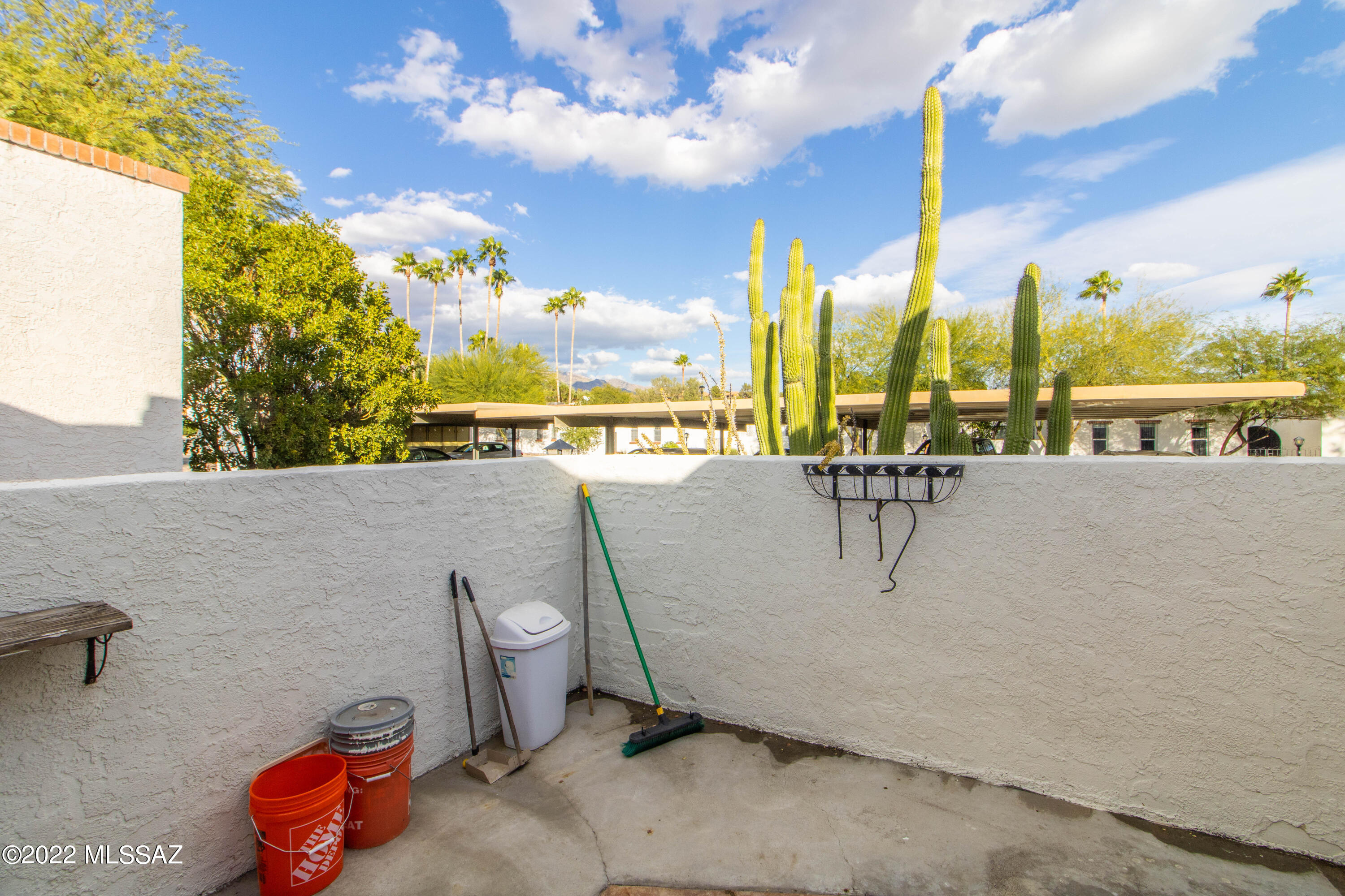 600 East River Road, Unit N Tucson, AZ 85704 - Photo 15 of 21