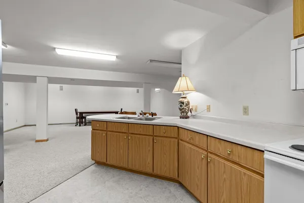 $385,000 | 1513 Dickenson Court, Neenah, WI 54956