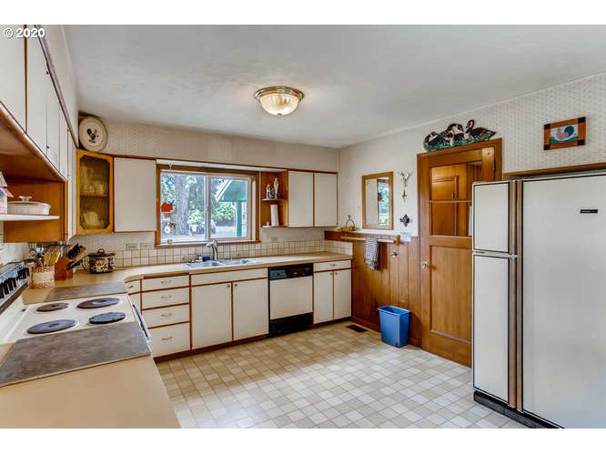 33244 South Needy Road Woodburn, OR 97071 - Photo 11 of 31