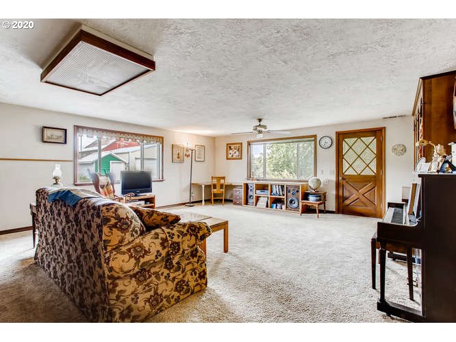 33244 South Needy Road Woodburn, OR 97071 - Photo 13 of 31