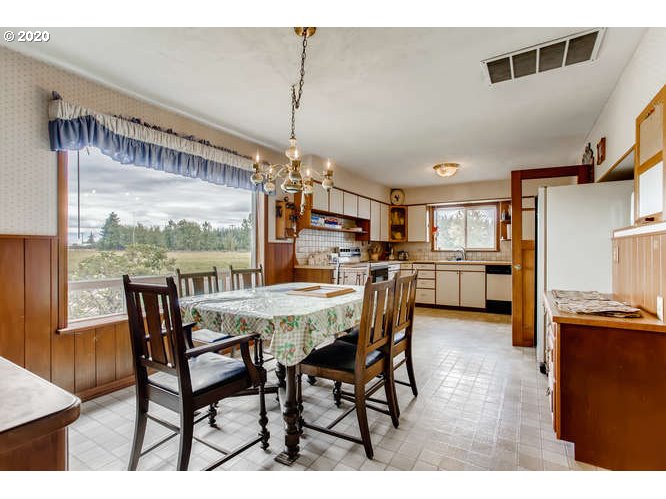 33244 South Needy Road Woodburn, OR 97071 - Photo 7 of 31