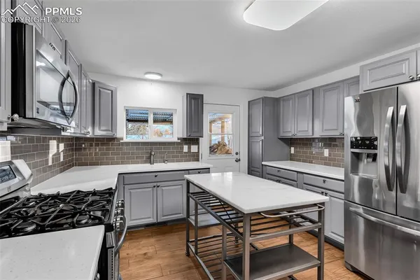 $380,000 | 1538 Sherman Avenue, Canon City, CO 81212