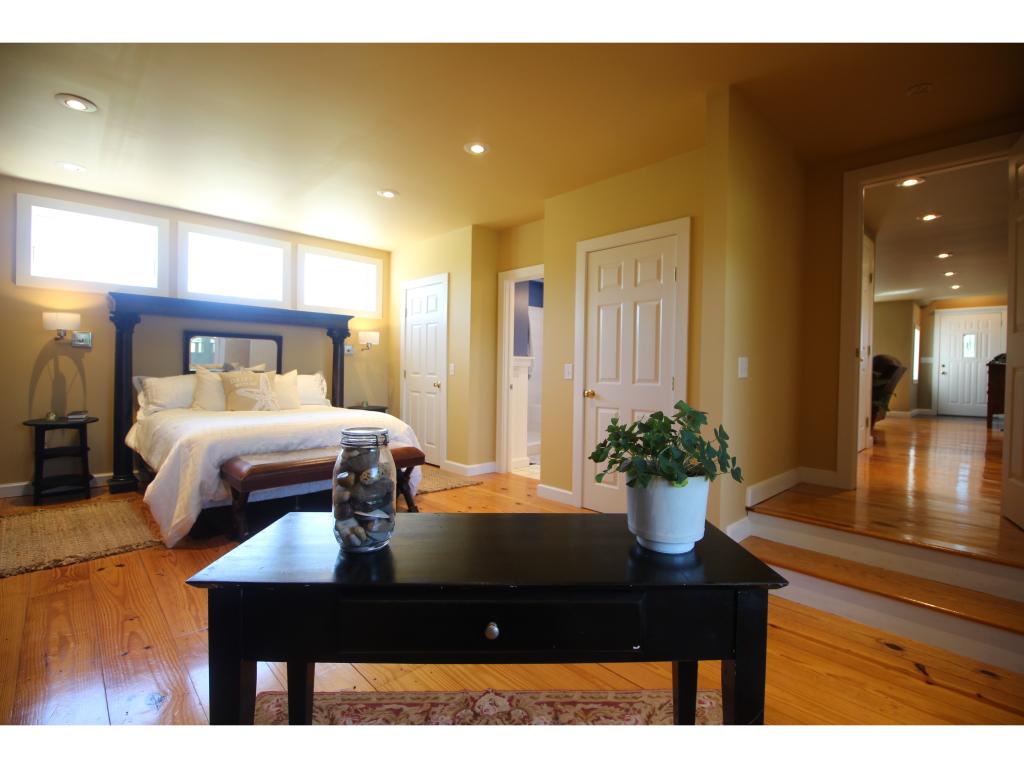 110 Reynolds Road Grand Isle, VT 05458 - Photo 13 of 36 Gallery Image 13