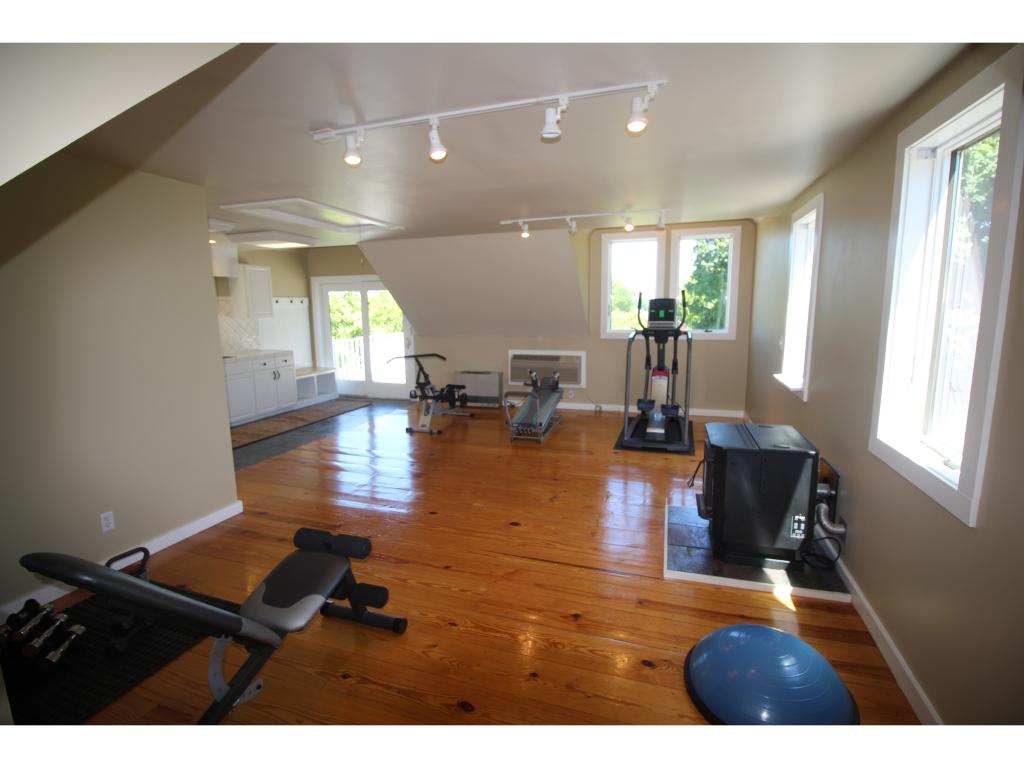 110 Reynolds Road Grand Isle, VT 05458 - Photo 17 of 36 Gallery Image 17