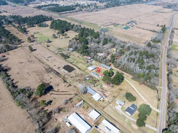 $785,000 | 1589 Farm To Market 163, Cleveland, TX 77327