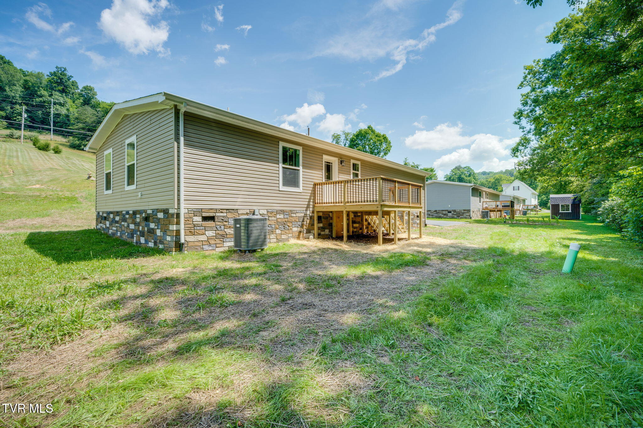 876 Bell Ridge Road Kingsport, TN 37660 - Photo 28 of 30 028