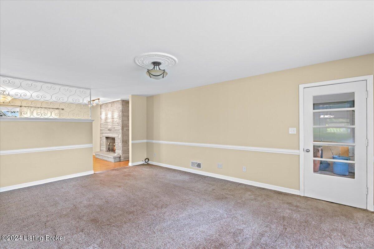 7809 Brownsboro Road Louisville, KY 40241 - Photo 29 of 42 33-696A3839