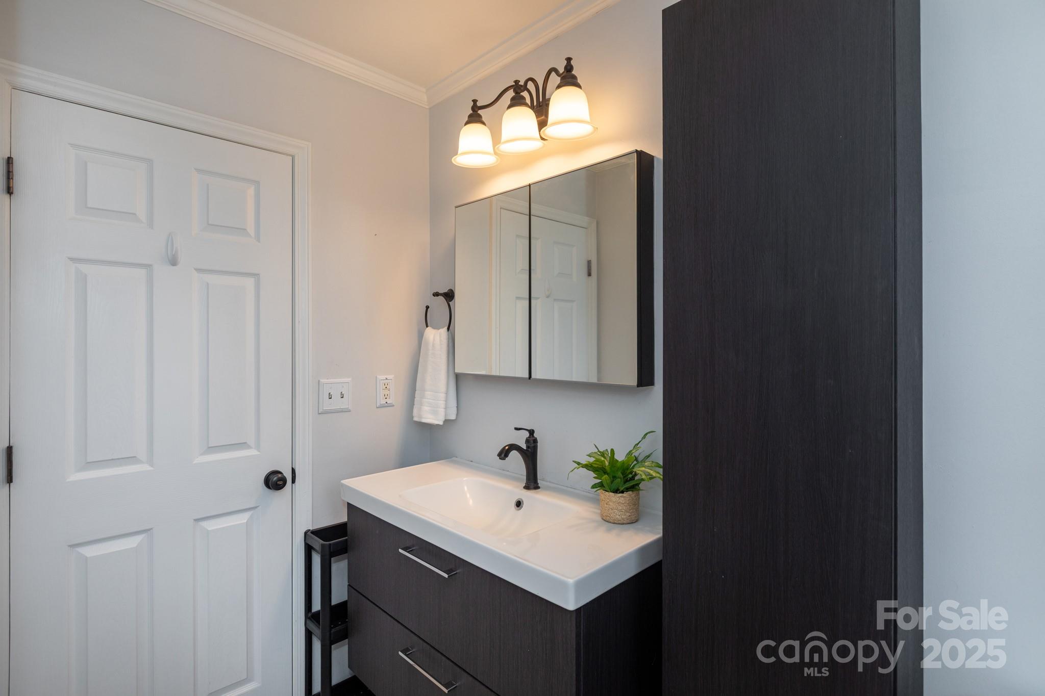 558 Brumley Road Mooresville, NC 28115 - Photo 12 of 18 Gallery Image 12