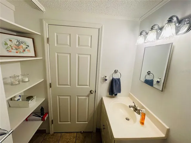 $107,900 | 2490 Southwest 14th Drive, Unit 29, Gainesville, FL 32608