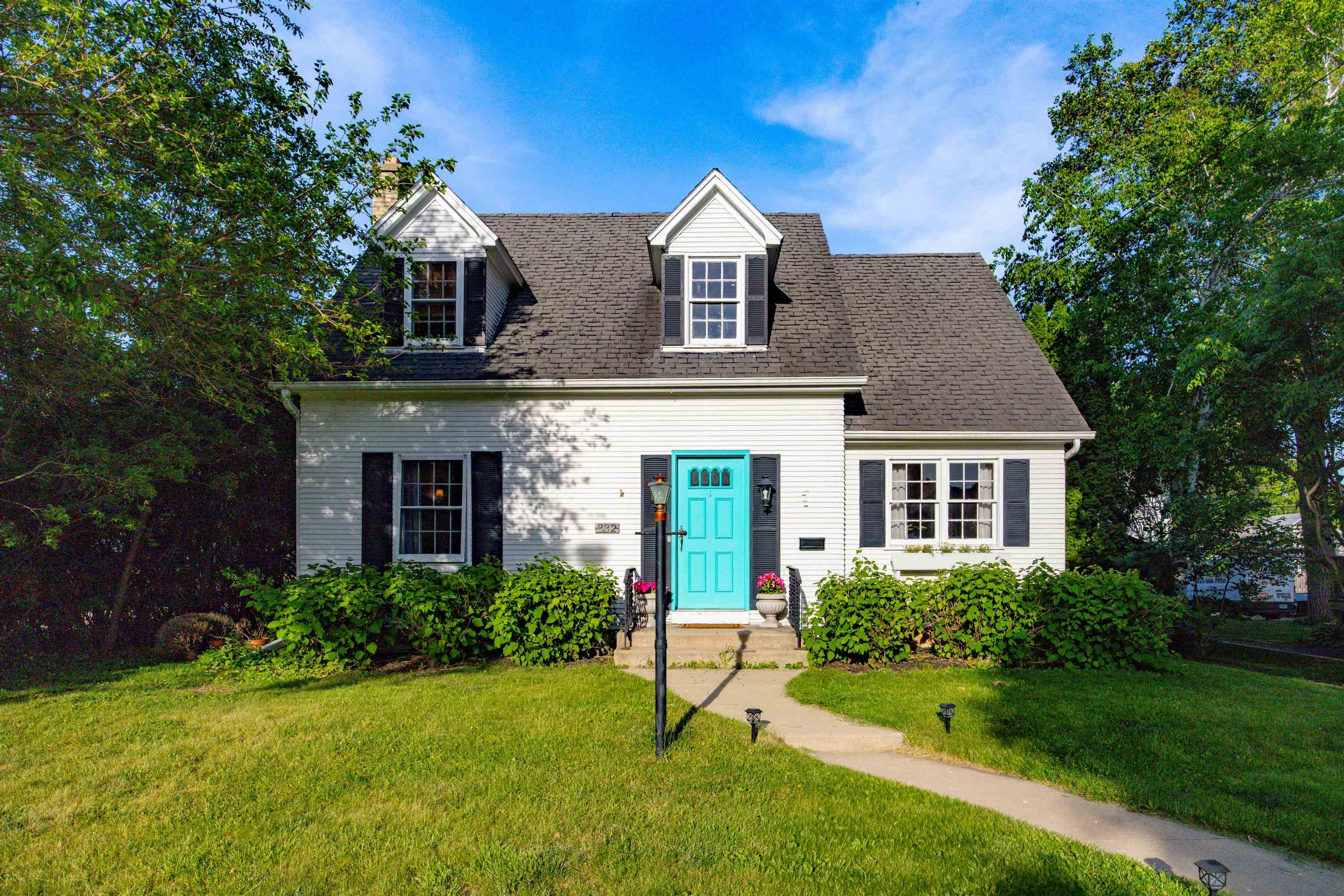 332 Robert Street Fort Atkinson, WI 53538 - Photo 2 of 66