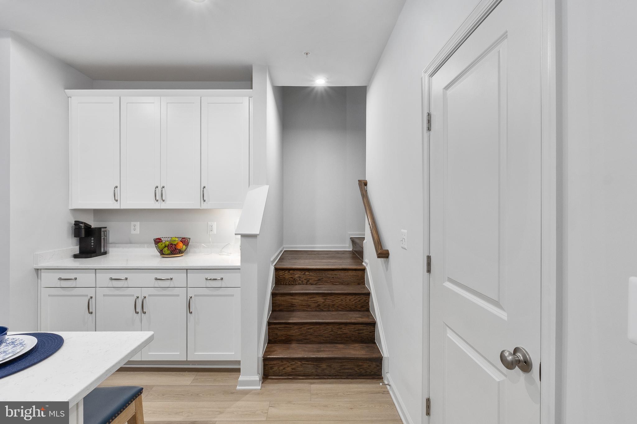 2540 Neabsco Common Place Woodbridge, VA 22191 - Photo 17 of 34 Kitchen