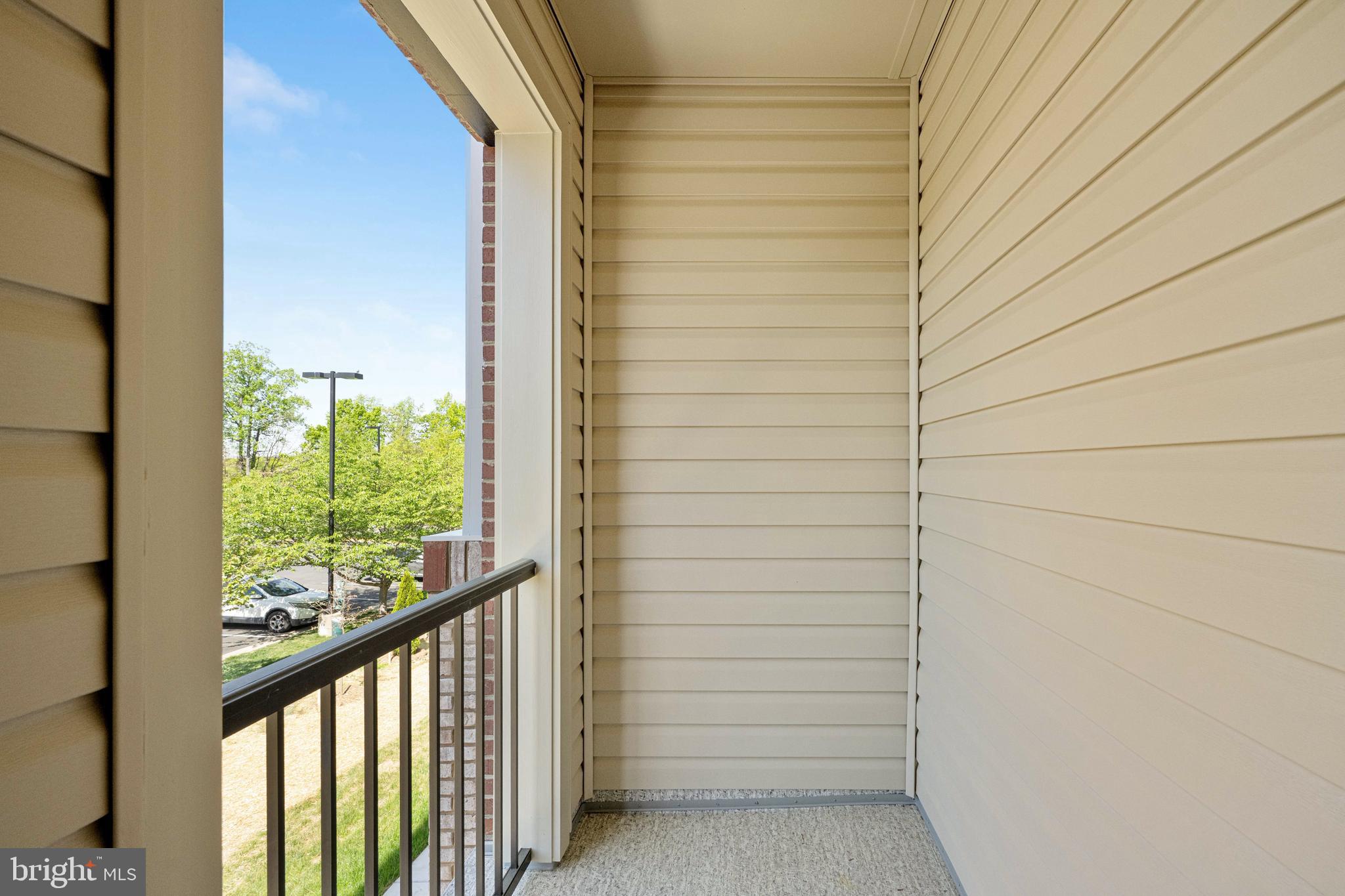 2540 Neabsco Common Place Woodbridge, VA 22191 - Photo 31 of 33