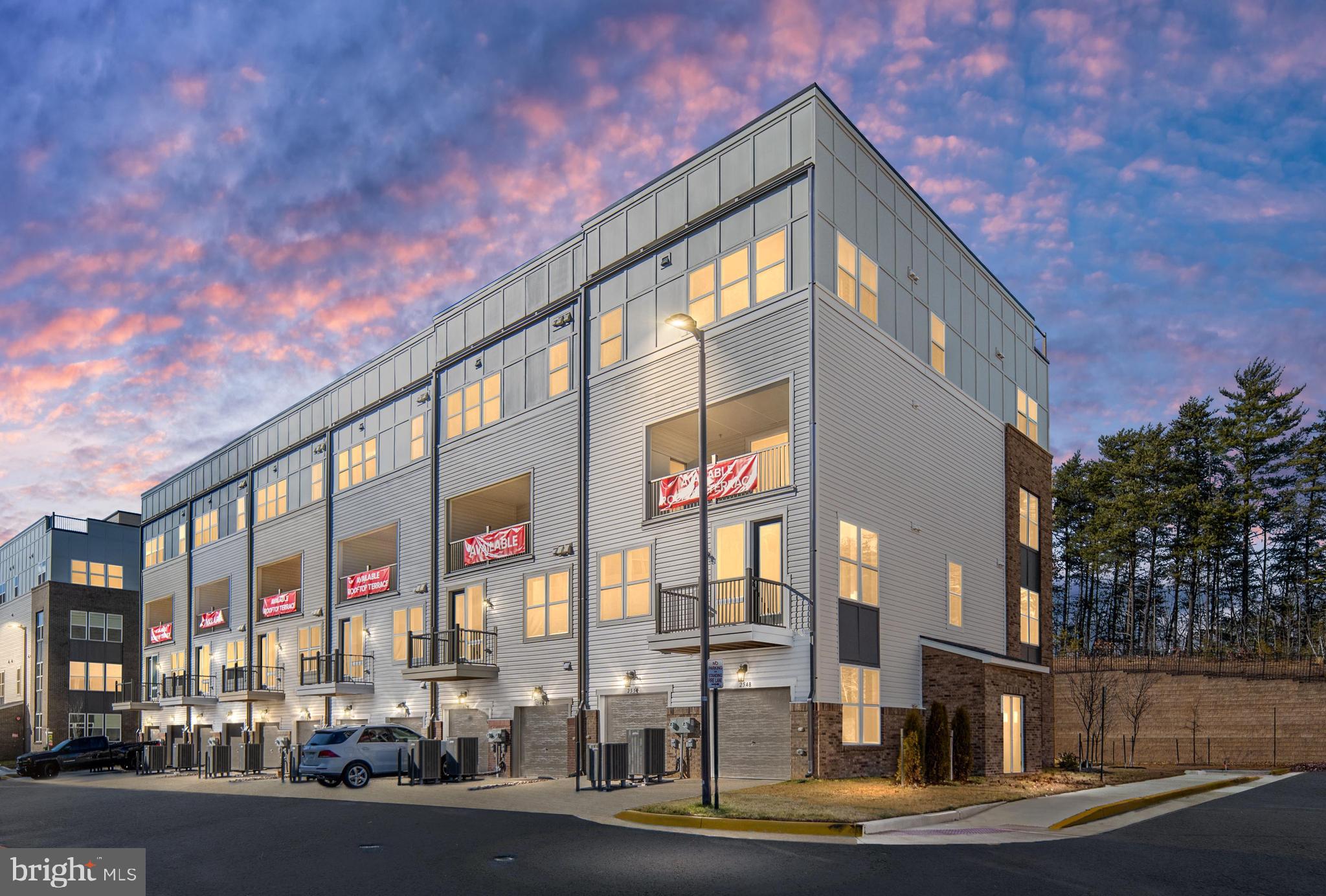 2540 Neabsco Common Place Woodbridge, VA 22191 - Photo 4 of 34 Exterior Rear