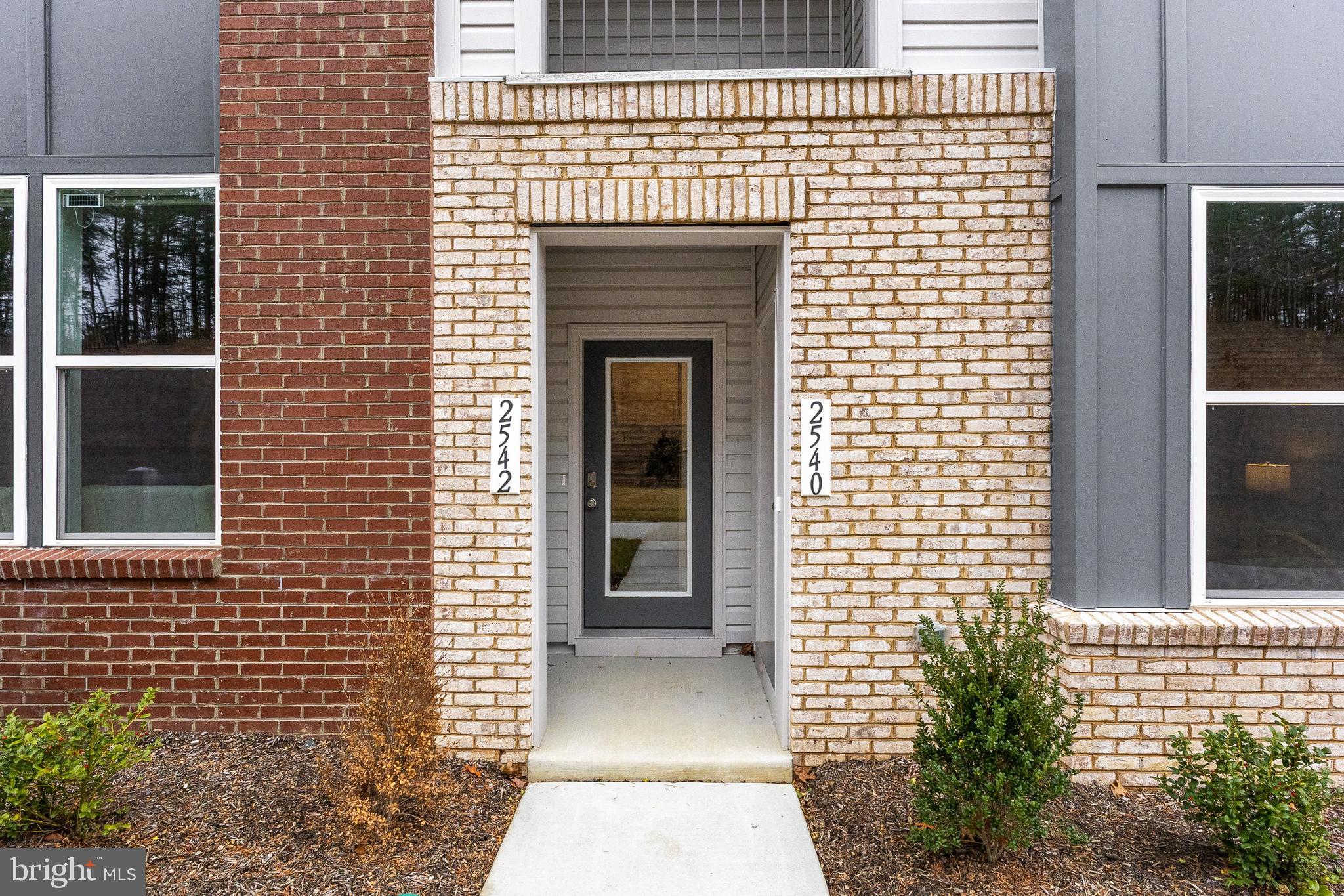 2540 Neabsco Common Place Woodbridge, VA 22191 - Photo 9 of 34 Exterior Entrance