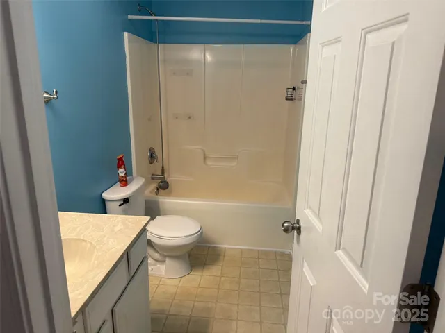 $389,900 | 2700 Moose Gantt Trail, Crouse, NC 28033