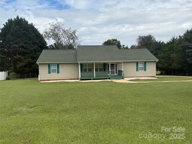 $389,900 | 2700 Moose Gantt Trail, Crouse, NC 28033