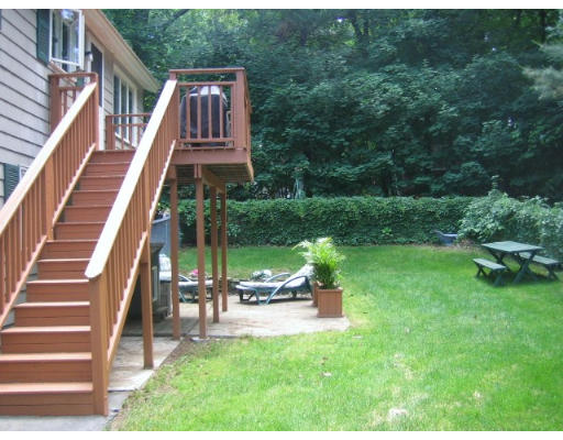71 Crosby Road Marlborough, MA 01752 - Photo 4 of 29 Gallery Image 4