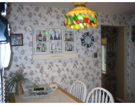 71 Crosby Road Marlborough, MA 01752 - Photo 6 of 29 Gallery Image 6