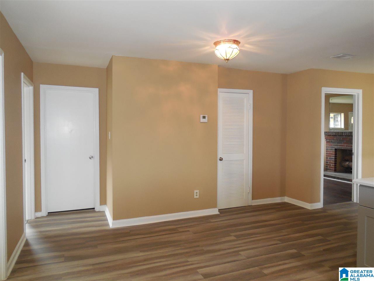 628 Center Way Southwest Birmingham, AL 35211 - Photo 7 of 21