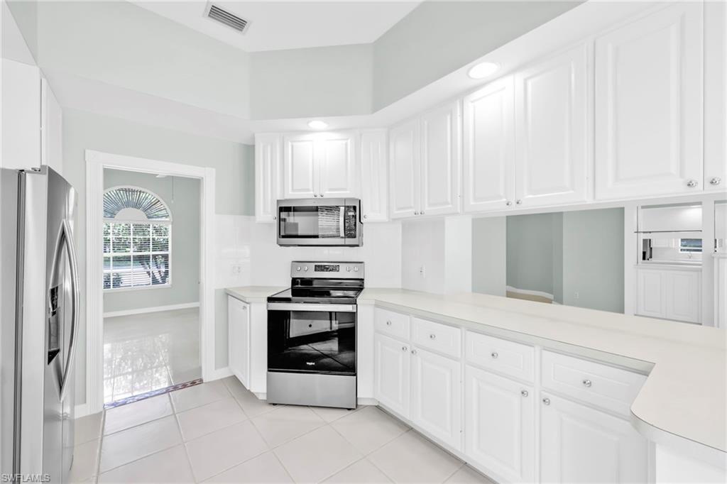 3000 Ellice Way Naples, FL 34119 - Photo 21 of 49 Open Ktichen with stainless steel