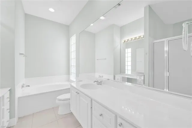 $649,900 | 3000 Ellice Way, Naples, FL 34119