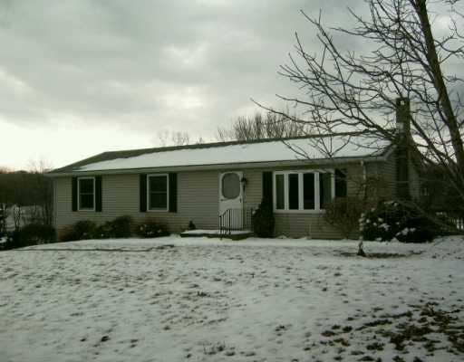 308 Leslie Road Valencia, PA 16059 - Photo 1 of 4 Exterior Front.