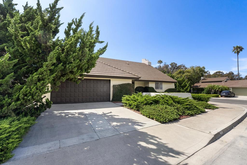 16138 Via Madera Circa West Rancho Santa Fe, CA 92091 - Photo 3 of 44