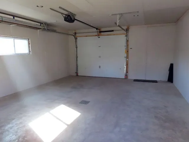 $99,900 | 607 State Avenue North, Thief River Falls, MN 56701