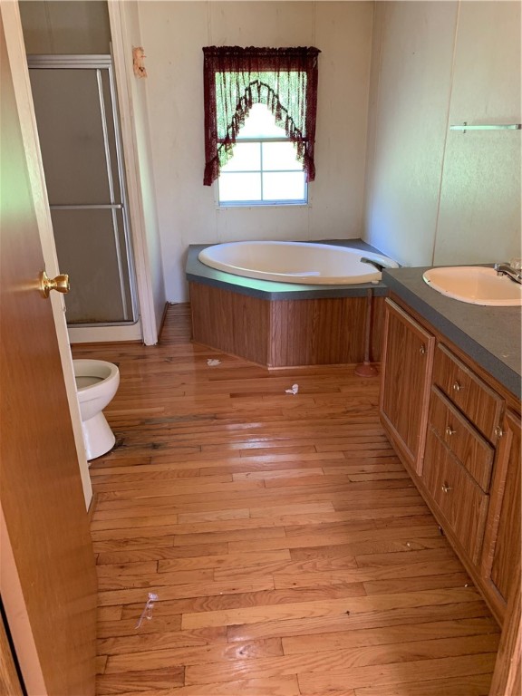 457 McElrath Road Anderson, SC 29624 - Photo 8 of 19 Master Bath