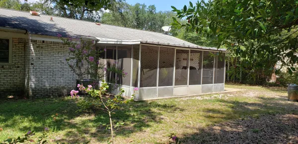 $2,200 | 304 23rd Street, Niceville, FL 32578