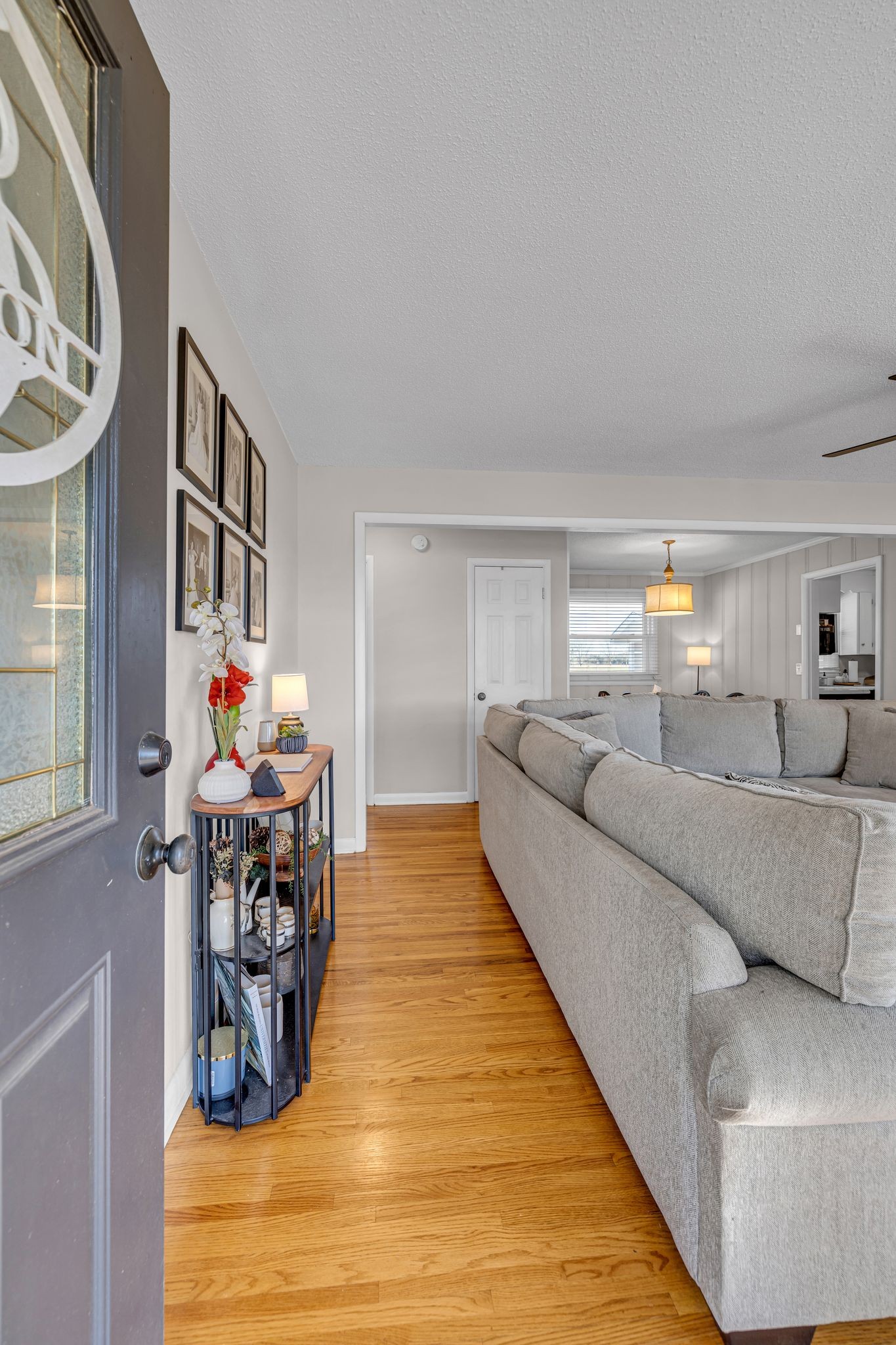 2107 Dilton Mankin Road Murfreesboro, TN 37127 - Photo 4 of 28 Gallery Image 4