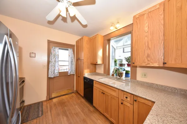 $374,900 | 139 North 8th Avenue, West Bend, WI 53095