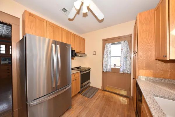 $374,900 | 139 North 8th Avenue, West Bend, WI 53095