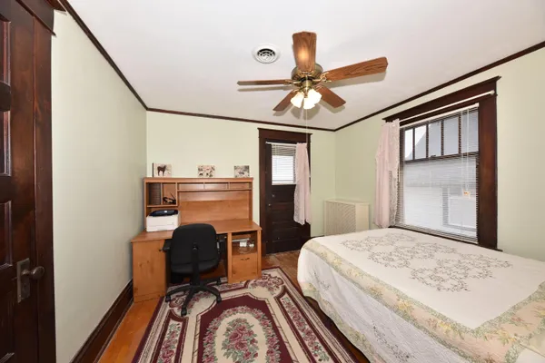 $374,900 | 139 North 8th Avenue, West Bend, WI 53095