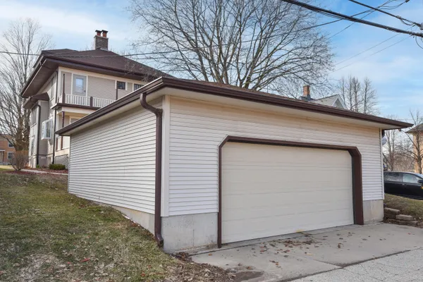 $374,900 | 139 North 8th Avenue, West Bend, WI 53095