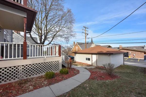 $374,900 | 139 North 8th Avenue, West Bend, WI 53095