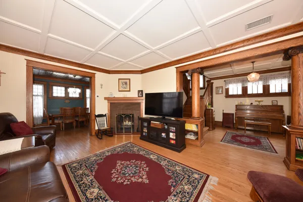 $374,900 | 139 North 8th Avenue, West Bend, WI 53095