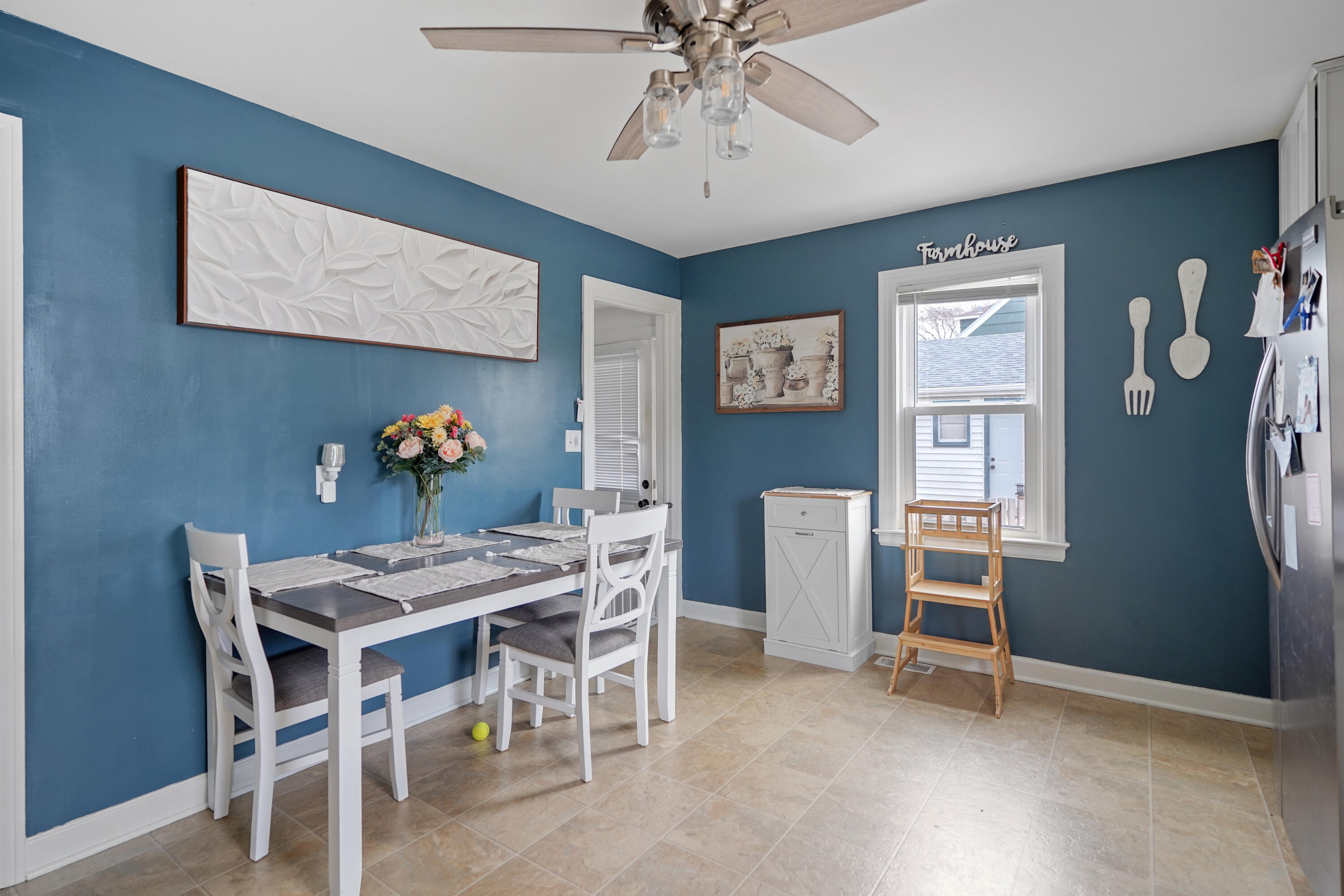 4719 76th Street Pleasant Prairie, WI 53142 - Photo 10 of 38 DSC07665